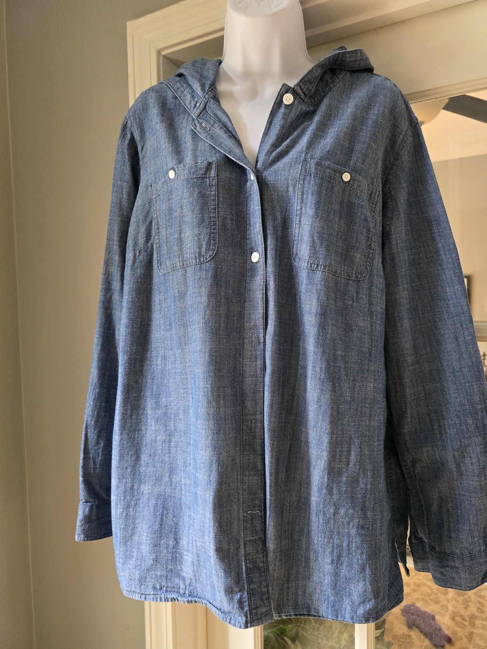 Duluth Trading Co Casual Blue Denim Hooded Shacket XL